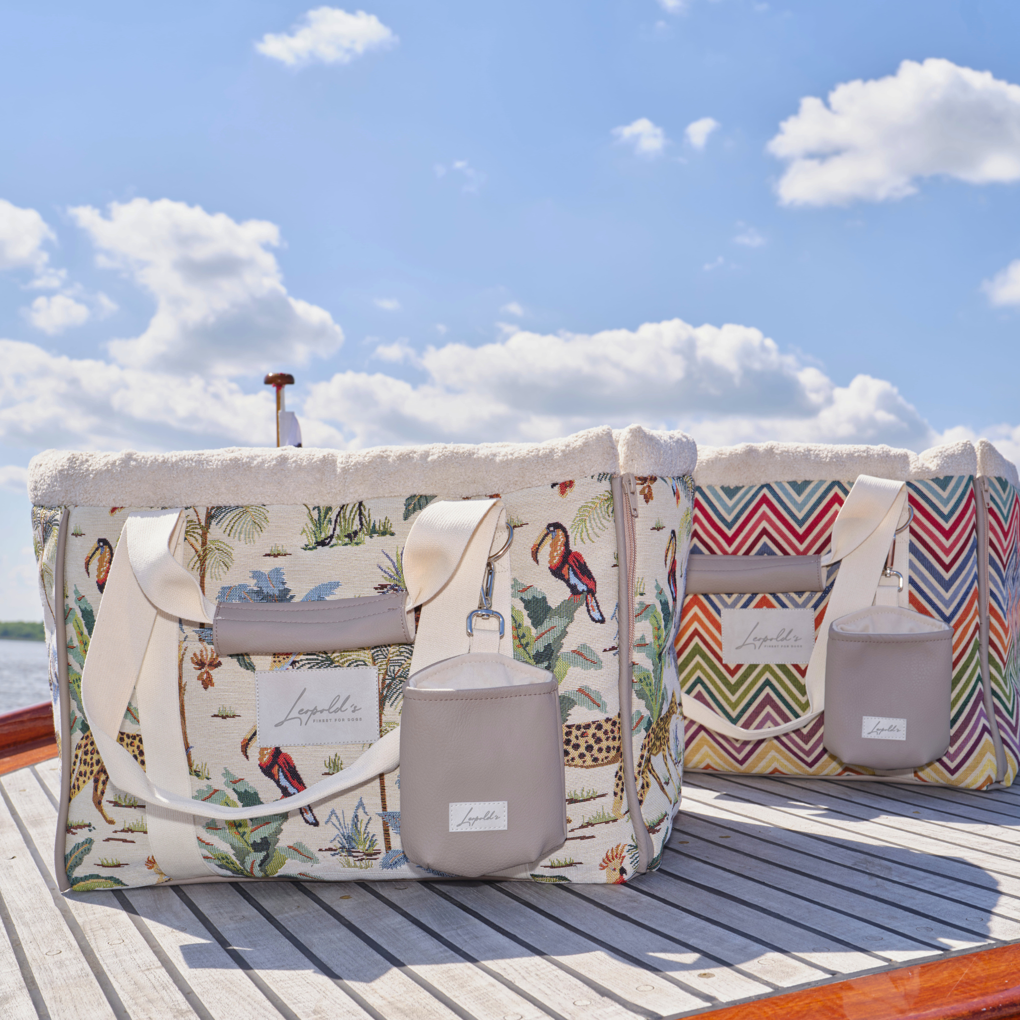 Leopold's Finest | Cosybag Kapstadt Jungle Muster und Cosybag Portofino Chevron Muster auf einem Schiff