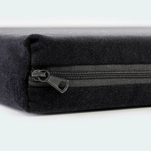 Leopolds-finest-orthopaedische-Matratze-Flugtaschen_LF-AH-FLU_Studio_004_QS