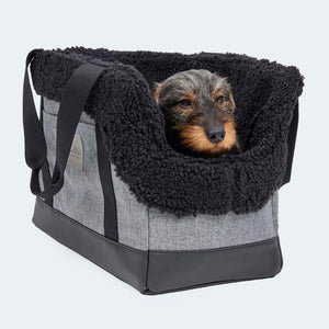 Hundetasche EasyLuxe für Dackel und kleine Hunde mit ausknöpfbarem Innenfutter aus Curly. Zwei Seitentaschen und integrierter Sicherungsleine